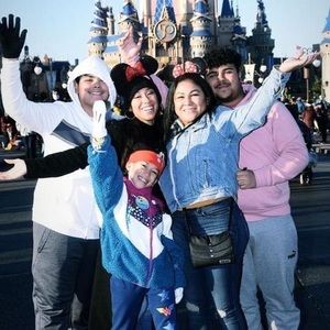 Meet your Posher, Ines